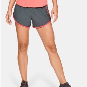 Under Armour Short